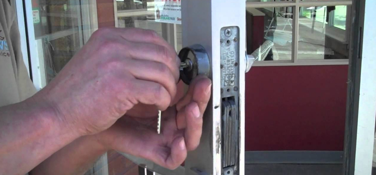 commercial door lock repair Aliso Viejo